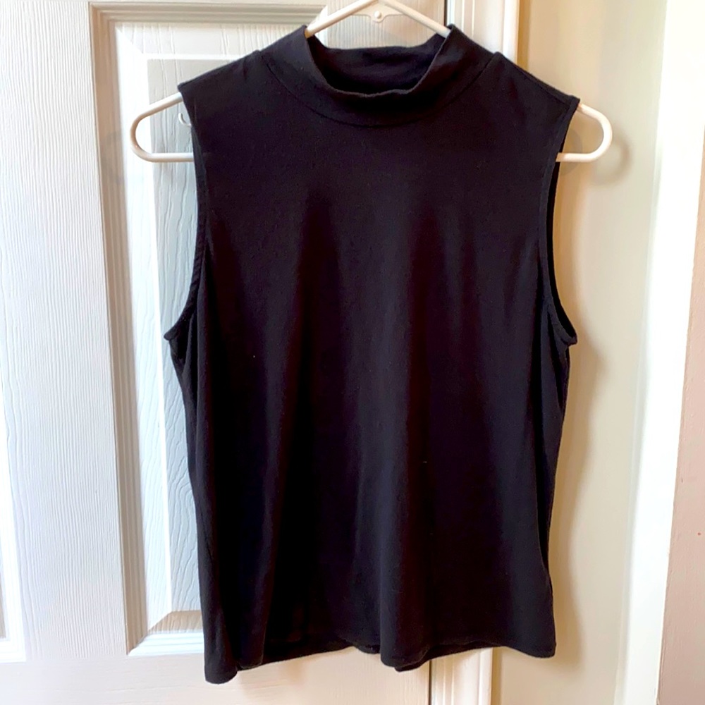 Athleta mock neck tank